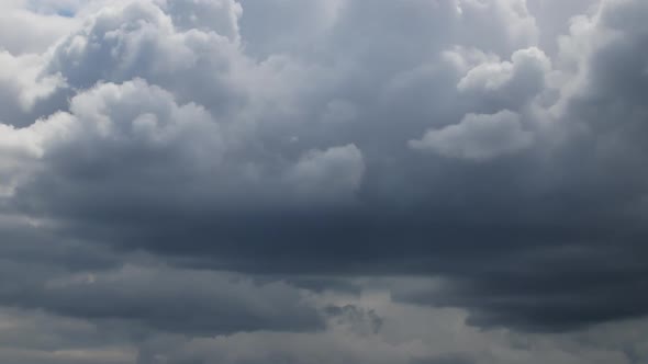 Timelapse Beautiful Fluffy Clouds Floating the Sky