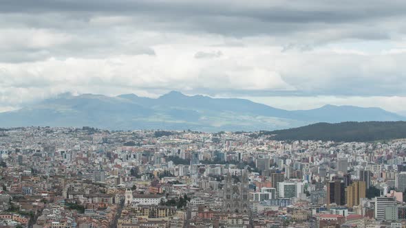 Timelapse of clouds above Quito 