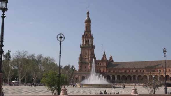 Fountain and tower in Plaza de Espana