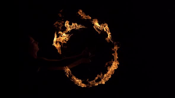 Fire performer, Slow Motion