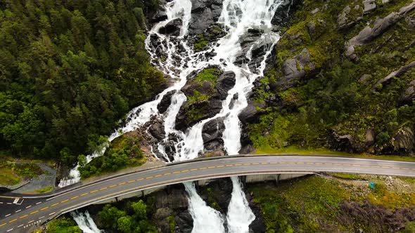 Langfoss (Langfossen) - the fifth highest waterfall in Norway