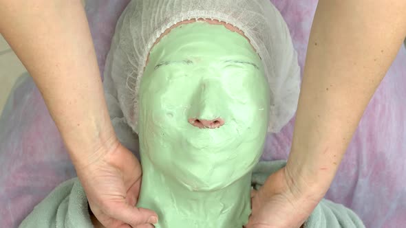 Hands Removing Alginate Facial Mask