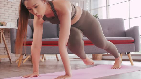 Young Asian woman exercise every morning to stay healthy.