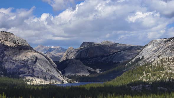 Yosemite Landscape Time Lapse