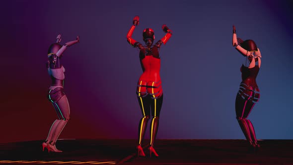 Beautiful Cyborg Girls Dancing on the Catwalk alt