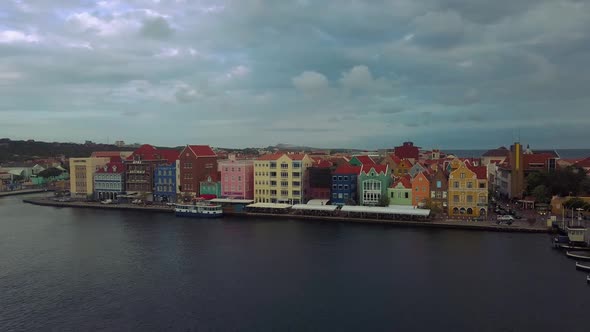 Time-lapse displaying the UNISCO Heritage "Handel Kade" of the Island of Curacao