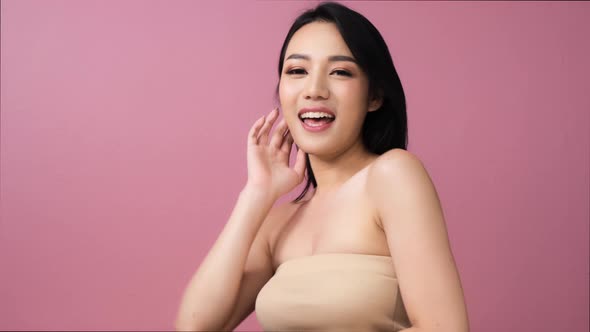 Young asian woman influencer beauty fashion blogger.