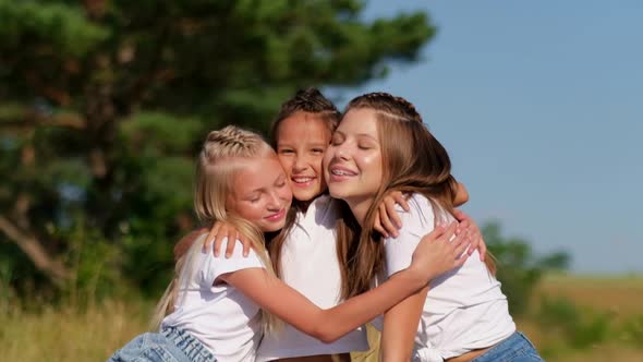 Friends have fun in the park.