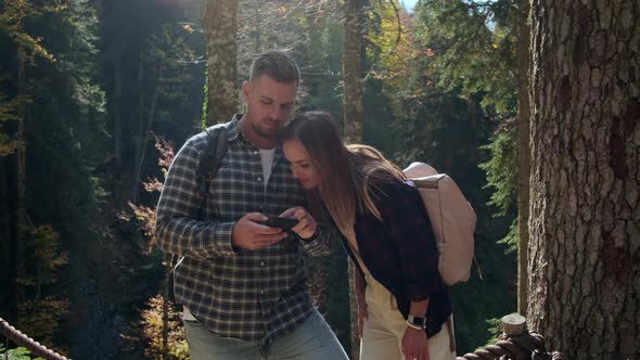 Navigation in Forest Tourists are Using Smartphone for Orienting in Reserve