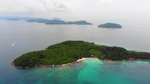 Gam Ghi Small island in Vietnam Archipel Surrounded by Clear Turquoise Waters and Brightly Colored C