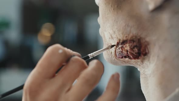 Close Up of Creating SFX Wound