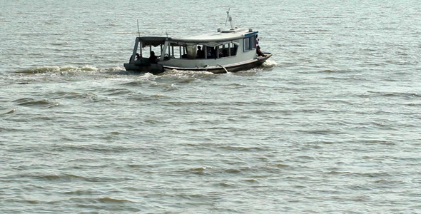 Departing Boat 2 alt