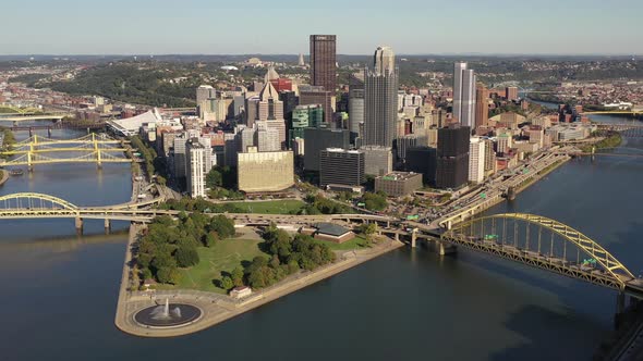 Pittsburgh Downtown High Aerial Pan