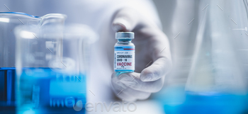 fight against COVID-19, coronavirus vaccine research in hospital laboratory / Photodune, Misc
