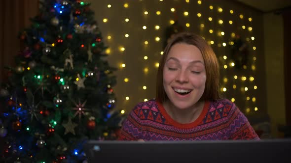 Woman Read Message Laptop Feels Excited Incredible Happy