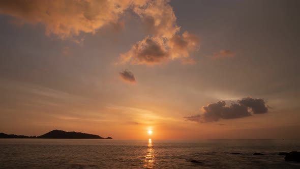 Time Lapse sky and Clouds flowing Amazing colorful clouds over sea Timelapse