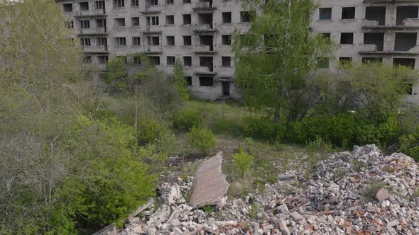 Ruins Of War, Urban Decay of Abandoned City