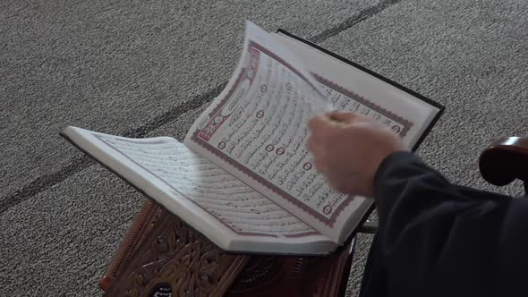 Quran alt