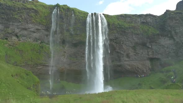 Seljalandfoss Iceland Waterfall side move