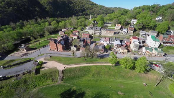 Harpers Ferry National Park is situated at the confluence of the Potomac & Shenandoah rivers where M