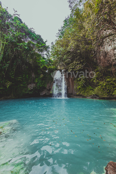 ines – Beautiful waterfall in the jungle