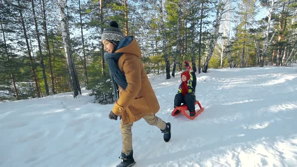 Enjoyable Winter Holidays alt