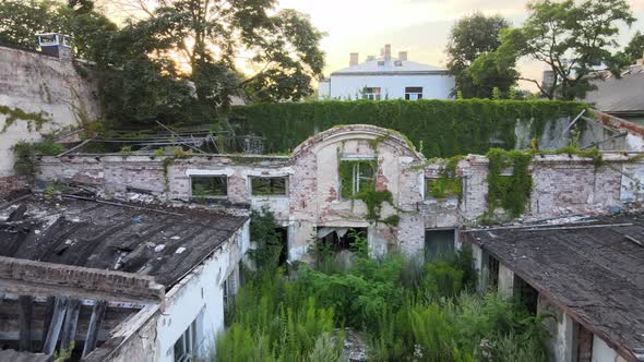 Old building flyover