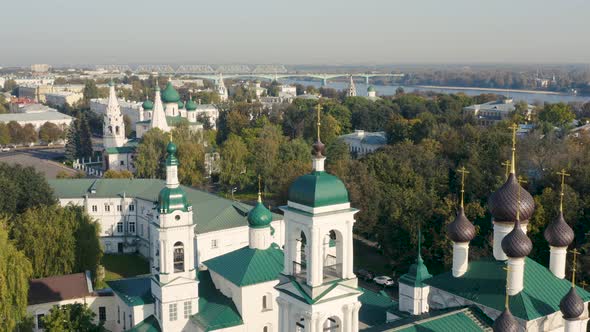Domes of Orthodox Church in Yaroslavl alt