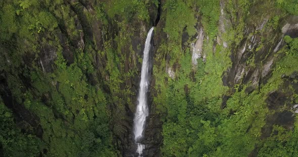 4 K Dominica Trafalgar Falls Aerial