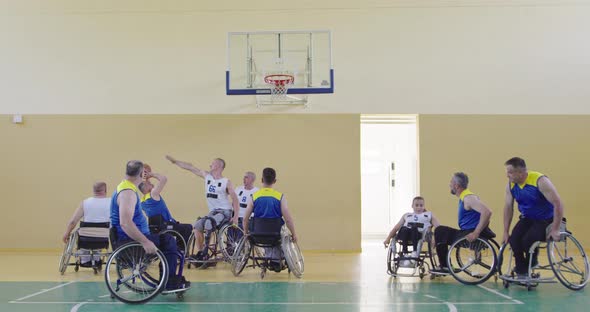 Persons with Disabilities Play Basketball in the Modern Hall