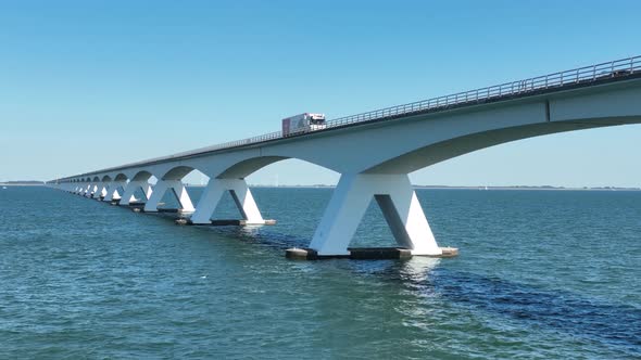 Zeelandbrug Endless Bridge