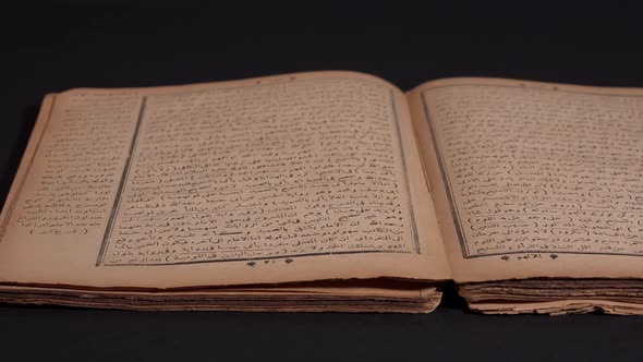 Old Quran Book - 4K