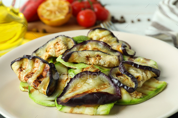 Concept of tasty eating with grilled vegetables, close up / Photodune, Misc