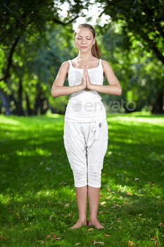 Lovely relaxed girl / Photodune, Misc