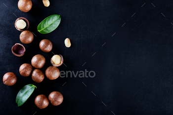 Australian peeled and whole macadamia nut with green leaves / Photodune, Misc
