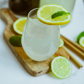 Homemade Kombucha with lime and lemon in the bottle / Photodune, Misc