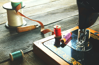The sewing machine and tools.