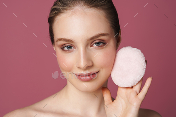 Beauty portrait of an attractive smiling sensual young woman / Photodune, Misc