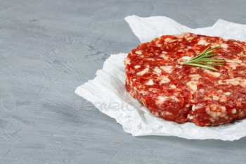 Fresh raw home made minced beef steak burger / Photodune, Misc