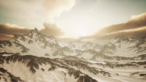 Sunset in Alpes Mountains alt