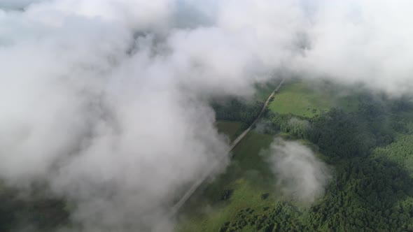 Highspeed and Smooth Flight Through the Cloud