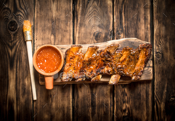 Barbecue pork ribs with spicy sauce. / Photodune, Misc