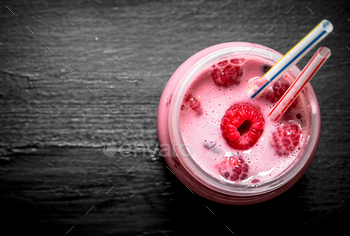 Raspberry smoothie with whole berries. / Photodune, Misc