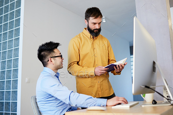 Young business team working with new startup project modern coworking office. / Photodune, Misc