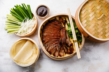 Sliced Peking Duck in bamboo steamer / Photodune, Misc