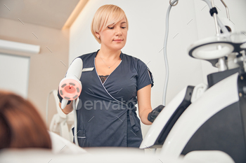  medical equipment to do beauty procedure for client