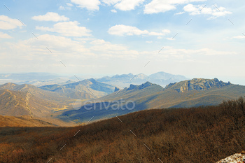 晴れた日に雲と青い空を背景に山の風景 / Photodune, Misc