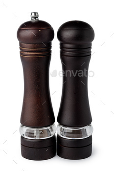 Wooden mills with salt and pepper on white / Photodune, Misc