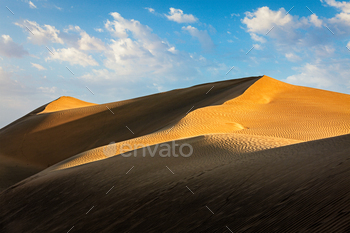 砂漠の砂丘 / Photodune, Misc