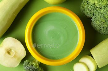 Concept of tasty baby food or nutrition / Photodune, Misc